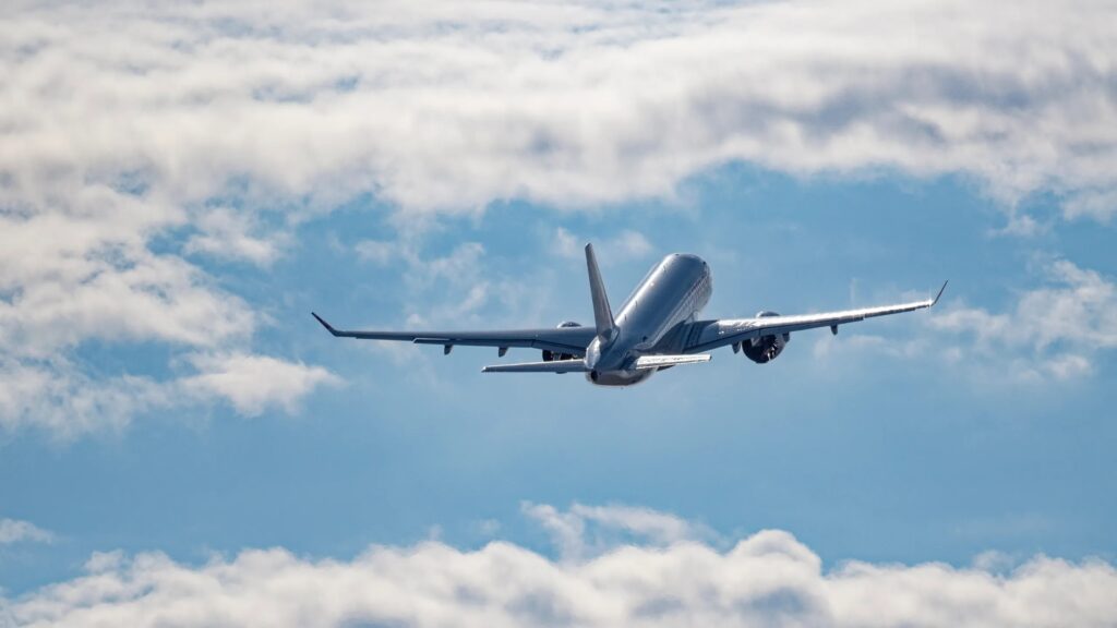 How to Find Cheap Flights in 2026 | Lahore Booking